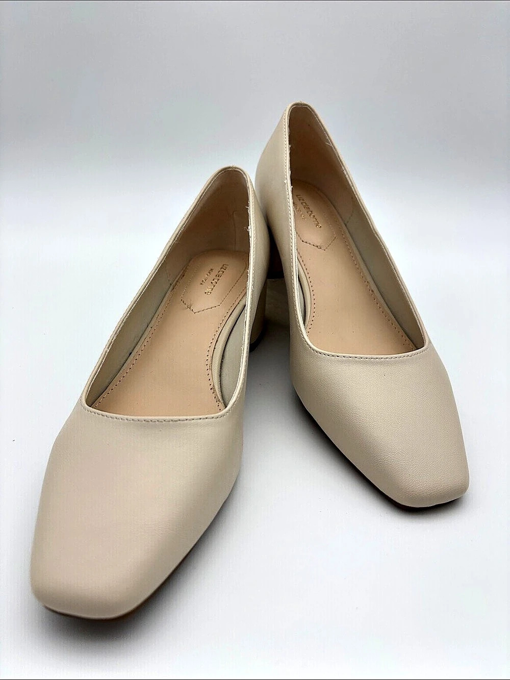 Liz Claiborne Faris Beige/Cream Square Toe Block Heel Pumps Women’s 9 #783